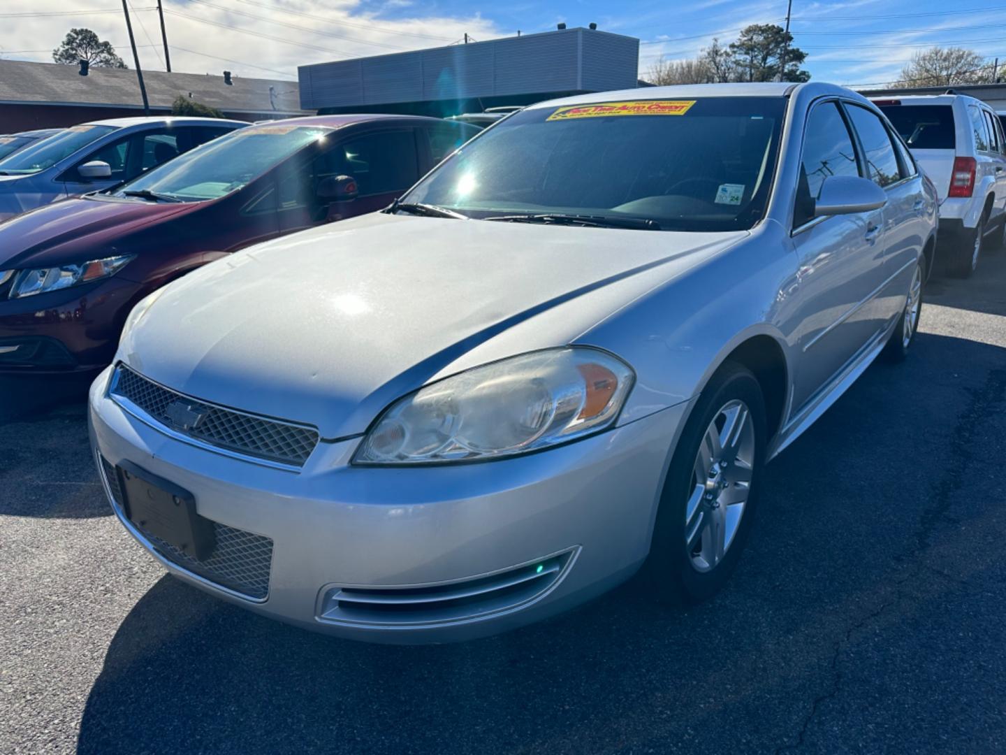 2013 Chevrolet Impala (2G1WB5E39D1) , located at 419 N 18th St., Monroe, LA, 71201, (318) 410-9250, 32.514370, -92.105133 - Photo#0
